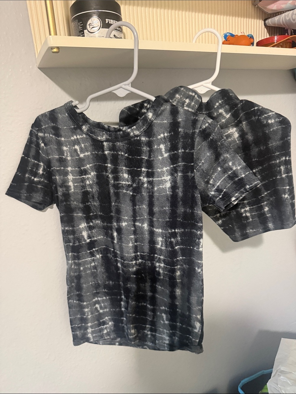 Tie-Dye Short Sleeve Tee in Black & Gray